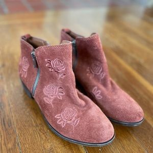 ✨Embroidered Rose Red Oak Oiled Suede Booties